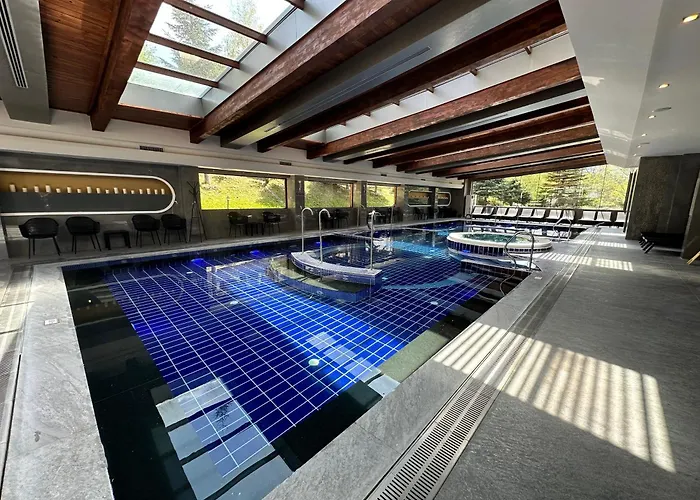 St Ivan Rilski & Pool Getaway 班斯科